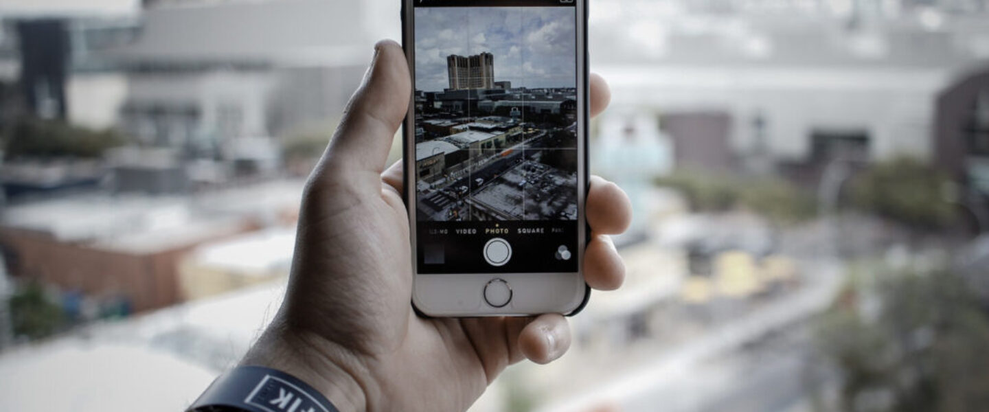 iphone-926118_1920