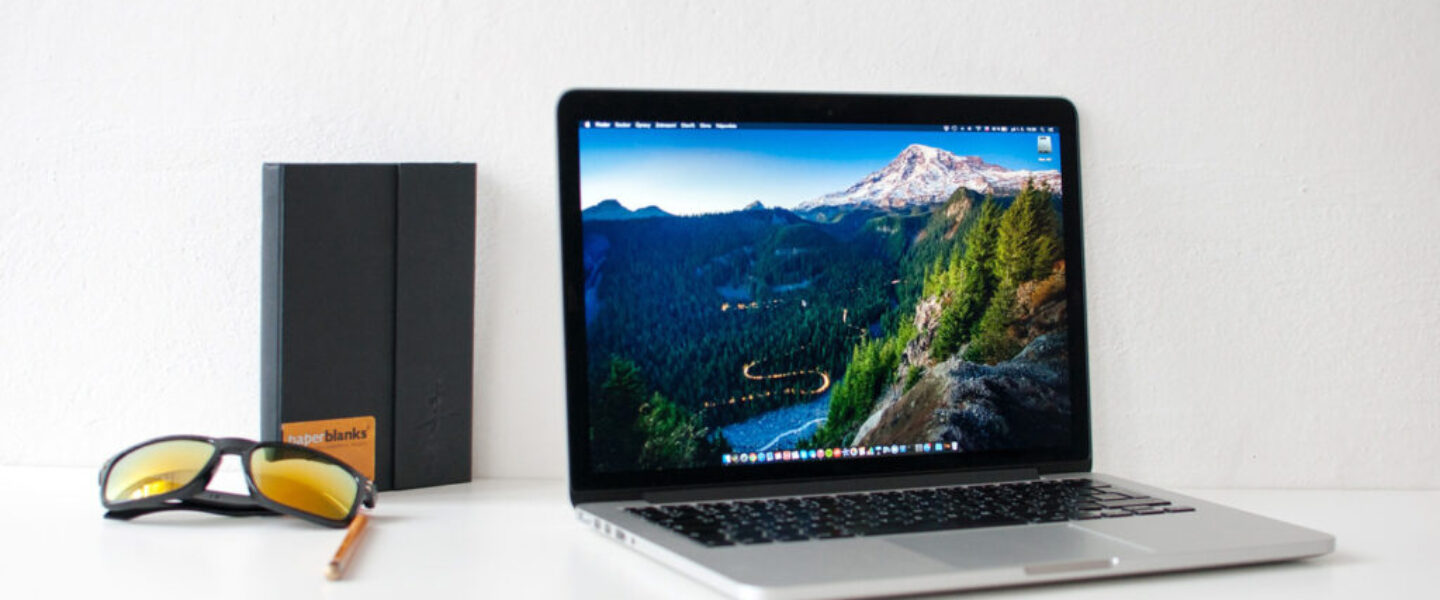 macbook-748857